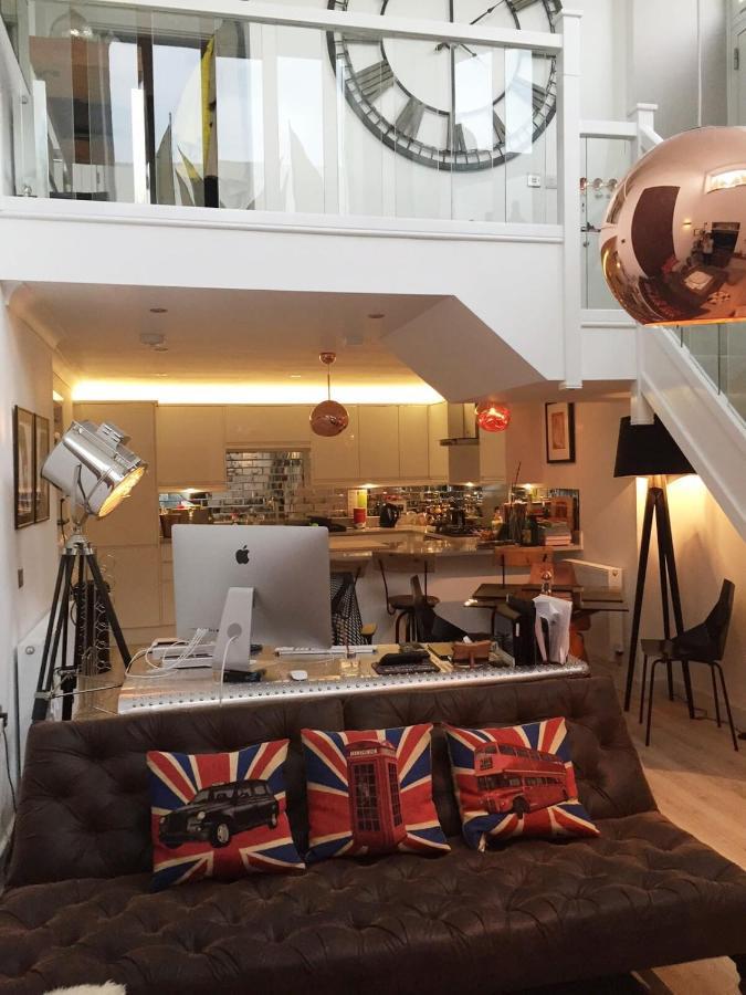 Spacious 1 Bedroom Split Level Old Pub Conversion Tower Bridge Londra Exterior foto